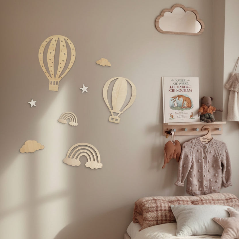 8-Piece Hot Air Balloon, Clouds & Stars Wooden Wall Décor Set