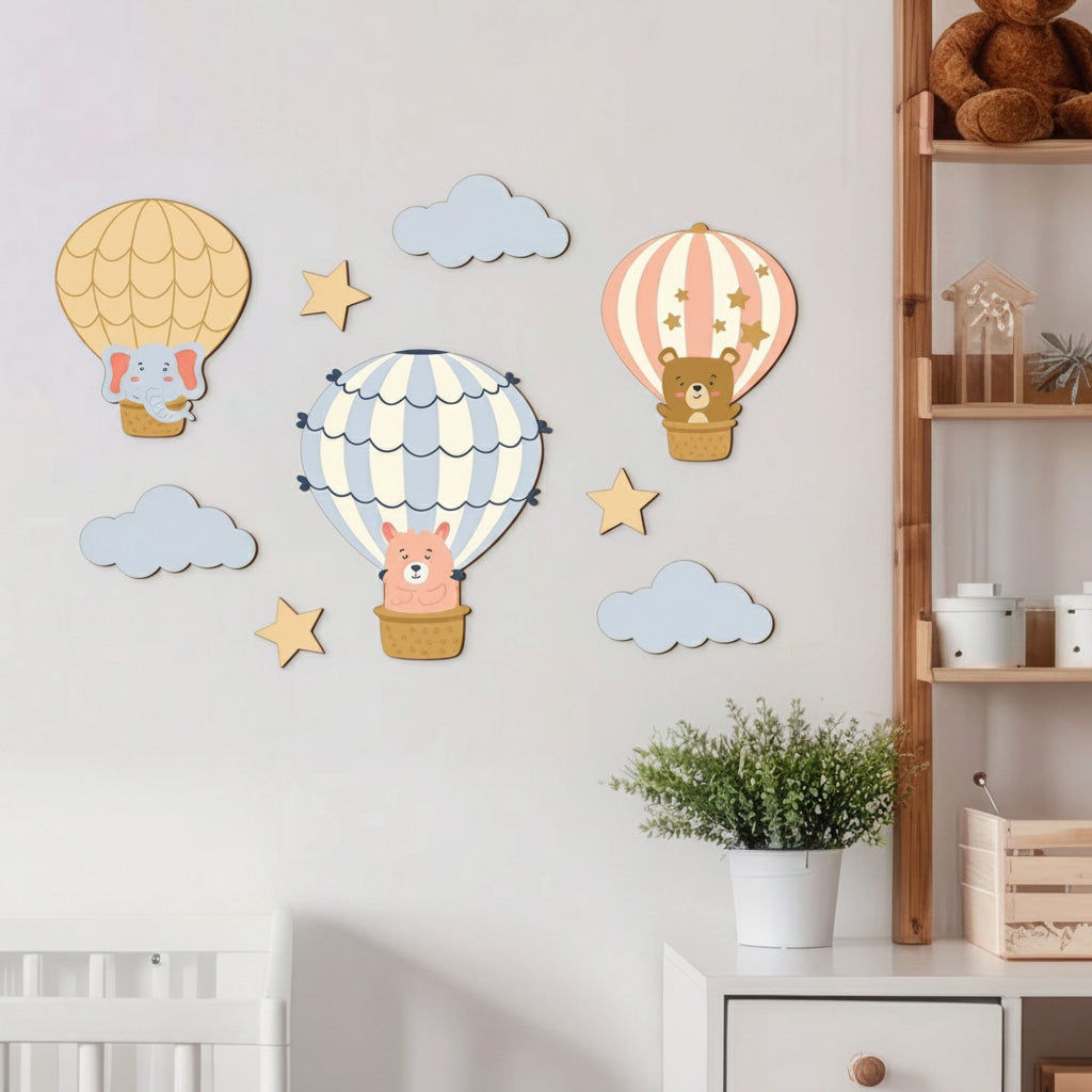 Baby Color Animal Hot Air Balloon Wooden Wall Décor